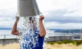 یکی از بنیانگذاران چالش آب یخ درگذشت