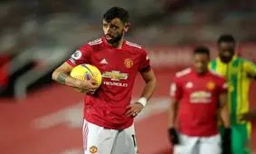 یونایتد برای اولین بار در ۱۸۰۰ روز اخیر بالاتر از سیتی قرار گرفت