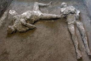 اجساد «مرد ثروتمند و برده‌اش» پس از دو هزار سال در ویرانه‌های پمپئی کشف شد