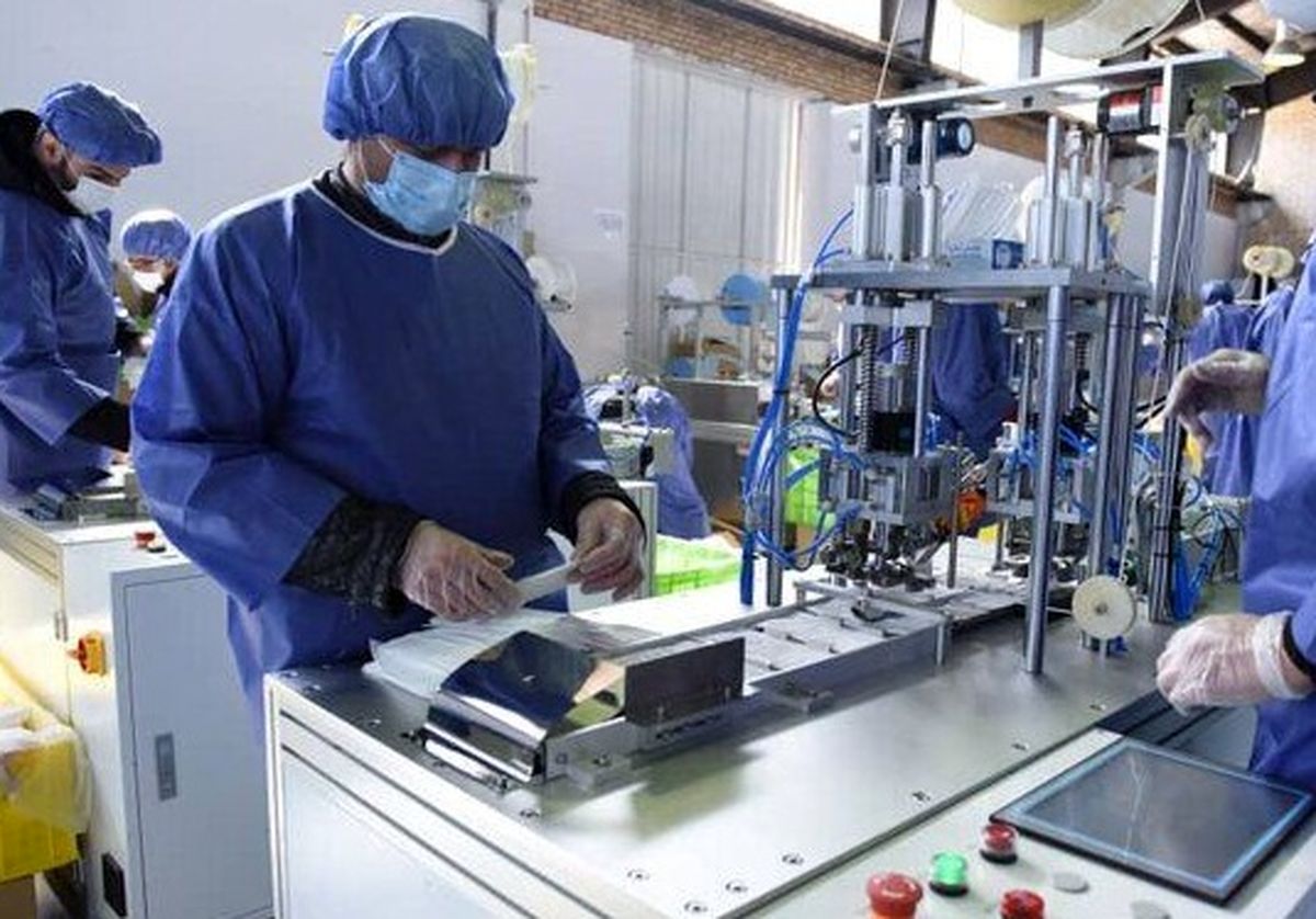 کارگاه ساخت تجهیزات تولید ماسک در بروجرد به بهره‌برداری رسید