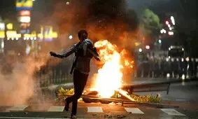 حمله پلیس برزیل به معترضان با گلوله‌های پلاستیکی