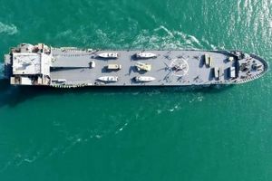 ناو اقیانوس‌پیمای ایرانی که تمام معادلات آمریکا را به هم می‌ریزد / راهبرد جدید دفاعی برای حفظ امنیت خلیج فارس / عکس