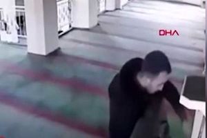 دزدی از مسجد در مقابل دوربین مداربسته/ ویدئو