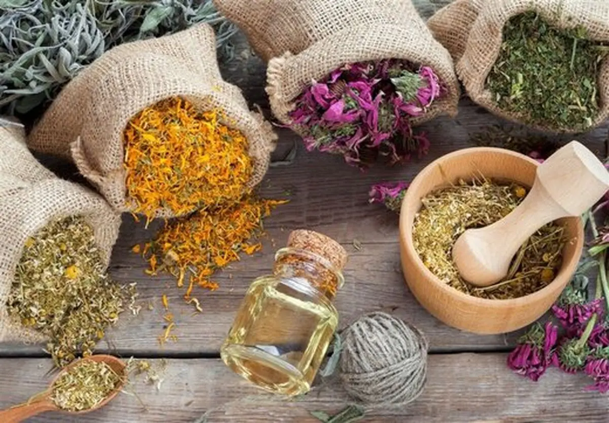استعفایی که یک بحث قدیمی را زنده کرد/ با طب سنتی چه کنیم؟