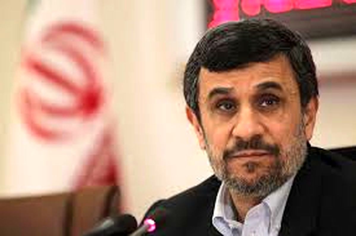 توییت احمدینژاد برای درگذشت مارادونا