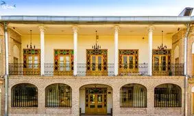 عمارت ارباب هرمز؛ عمارتی ۱۱۰ ساله/ عکس