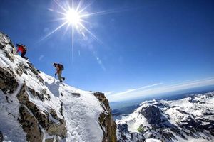 ۳ کوهنورد گنبدی در کوه بلقیس تکاب مفقود شدند
