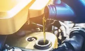 تخلف چهار میلیارد و ۸۰۰ میلیون ریالی واحد عرضه و توزیع روغن موتور در هرمزگان