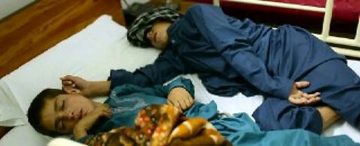 راز پسرانی که با غروب خورشید فلج می‌شوند