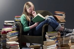 ۳۰ رمان جذاب که نوجوانان حتما باید بخوانند