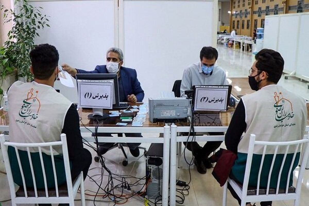 اهدای خون توسط اعضای کانون خادمیاران رضوی
