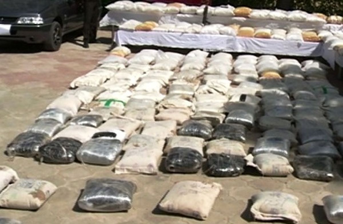 ۴۲۱ کیلوگرم مواد مخدر در یزد کشف شد
