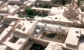 نگاه‌های‌ نگران، خیره بر سرنوشت نمای خانه بروجردی‌ها