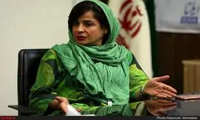 بحران‌ زنانه و مردانه ندارد/به خرافات و خشونت آویزان شده‌ایم