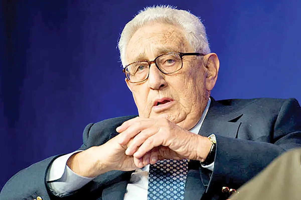 روایت کیسینجر از آمریکای بایدن