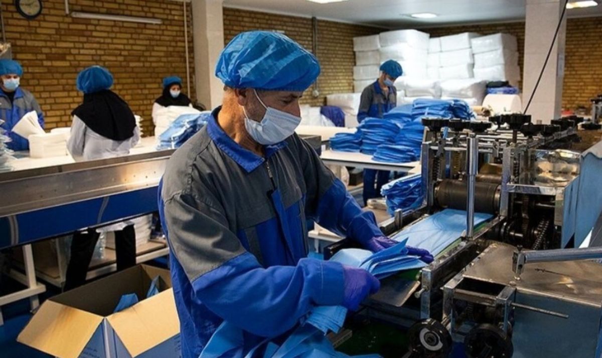 ضربه کرونا به واحدهای صنعتی/ تولیدکنندگان چوب شناخت نداشتن از پروتکلهای بهداشتی را خوردند