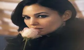 عکس های مونیکا بلوچی روی یک مجله مد آمریکایی