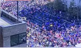 سخنگوی کاخ سفید: بیش از یک میلیون نفر از طرفداران ترامپ در واشنگتن حضور یافتند