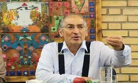 زیباکلام: خاتمی هم کاندیدا شود، بدنه رأی اصلاحات پای صندوق نمی‌آید