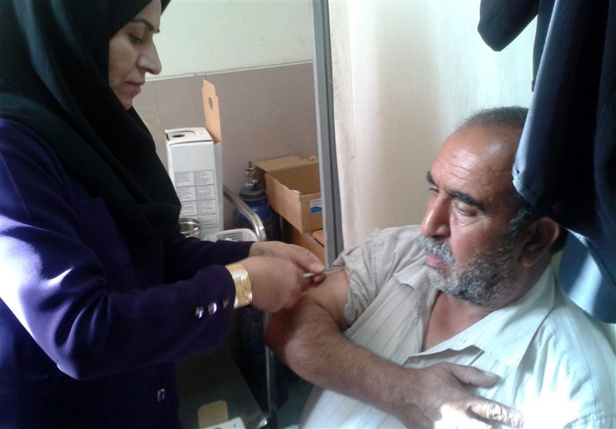 کمبود واکسن آنفلوانزا در زنجان/ چرا ‌واکسن ‌در داروخانه‌های سطح شهر ‌توزیع نشده است؟