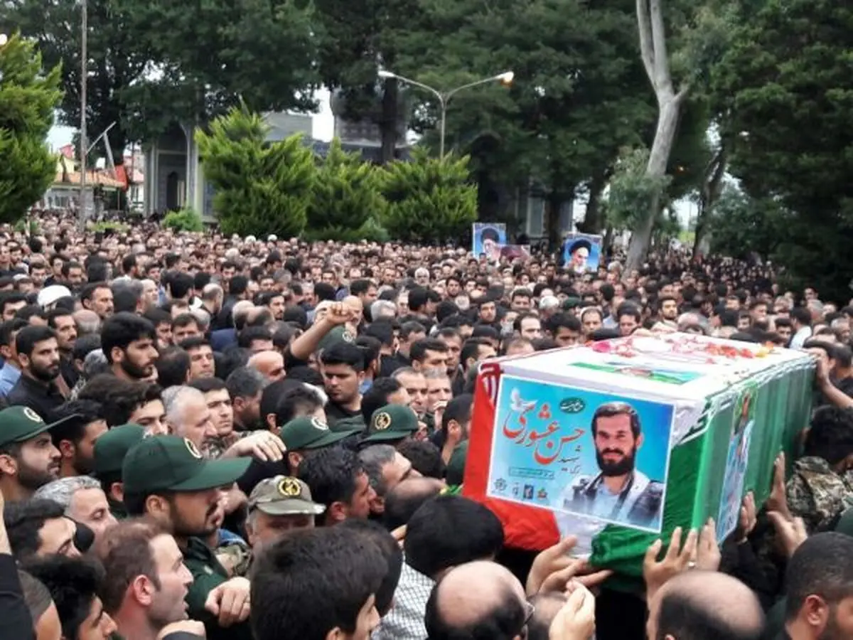 وداع باشکوه مردم رودسر با شهید عشوری