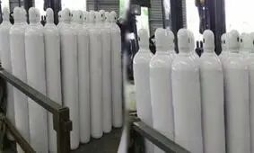 برخی صنایع استان مرکزی جای کمک به بخش درمان قیمت "اکسیژن" را چندبرابر کردند