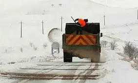 بکارگیری ۳۷۶ دستگاه ماشین‌آلات در عملیات راهداری آذربایجان‌شرقی