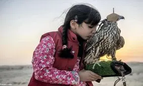 تابوشکنی در امارات؛ مادر و دختر شاهین باز!