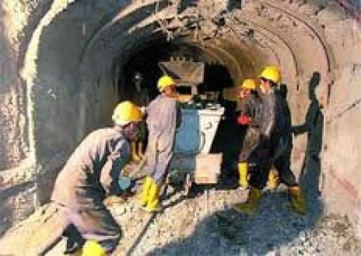 رشد ۱۰۷ درصدی اشتغال در معادن در دهه اخیر