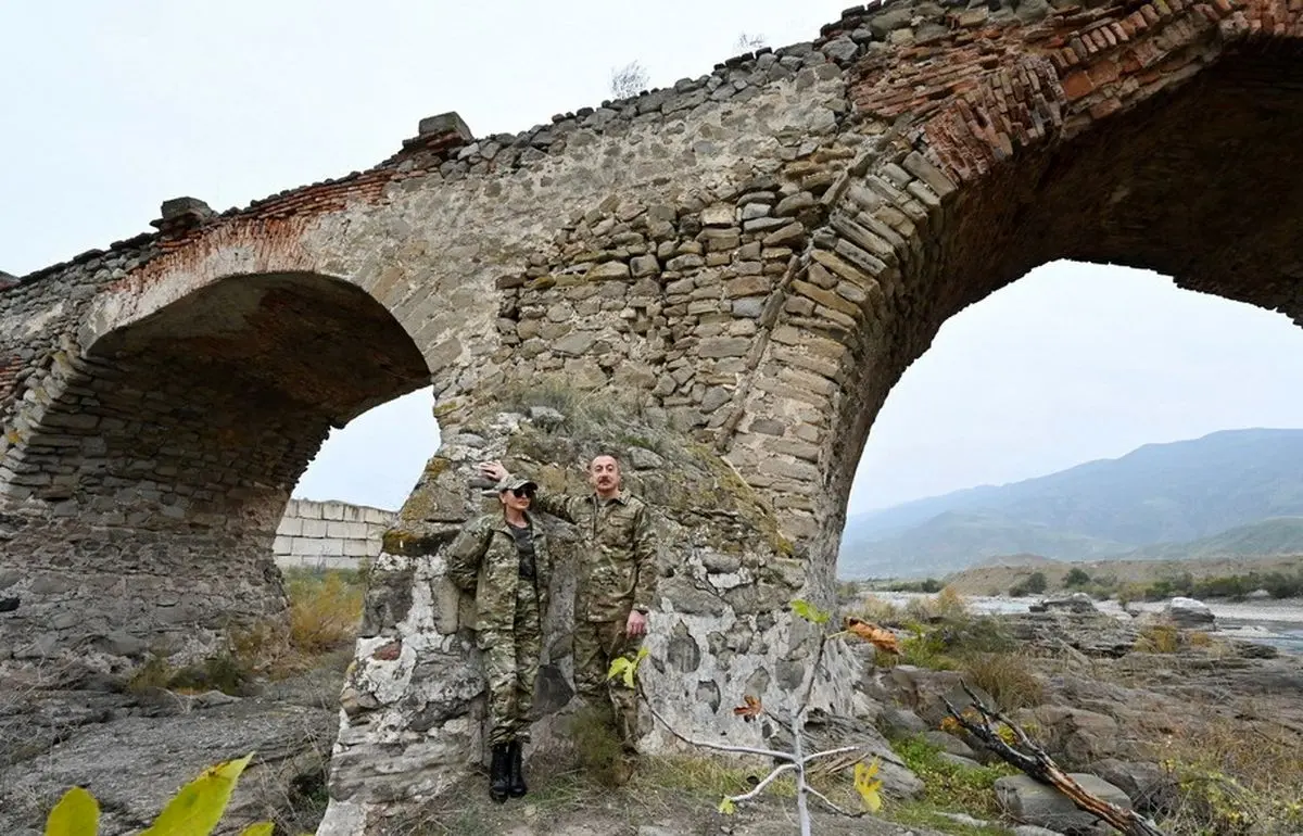 رئیس‌جمهور آذربایجان از زاویه دوربین دیده‌بان ایرانی در مرز/ عکس