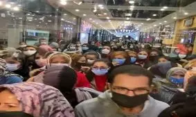 یک حراج شلوغ دیگر در اوج شیوع کرونا/ فیلم