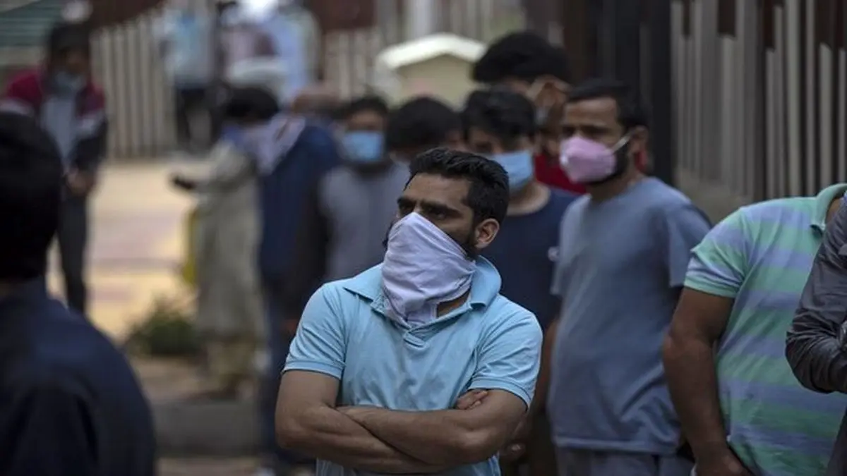 لزوم رعایت پروتکل‌ها و استفاده از ماسک پس از تولید واکسن کرونا