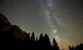 نزدیک ‌تر بودن زمین به سیاه‌چاله بزرگ راه شیری در برآورد جدید/ آیا خطری در کمین است؟
