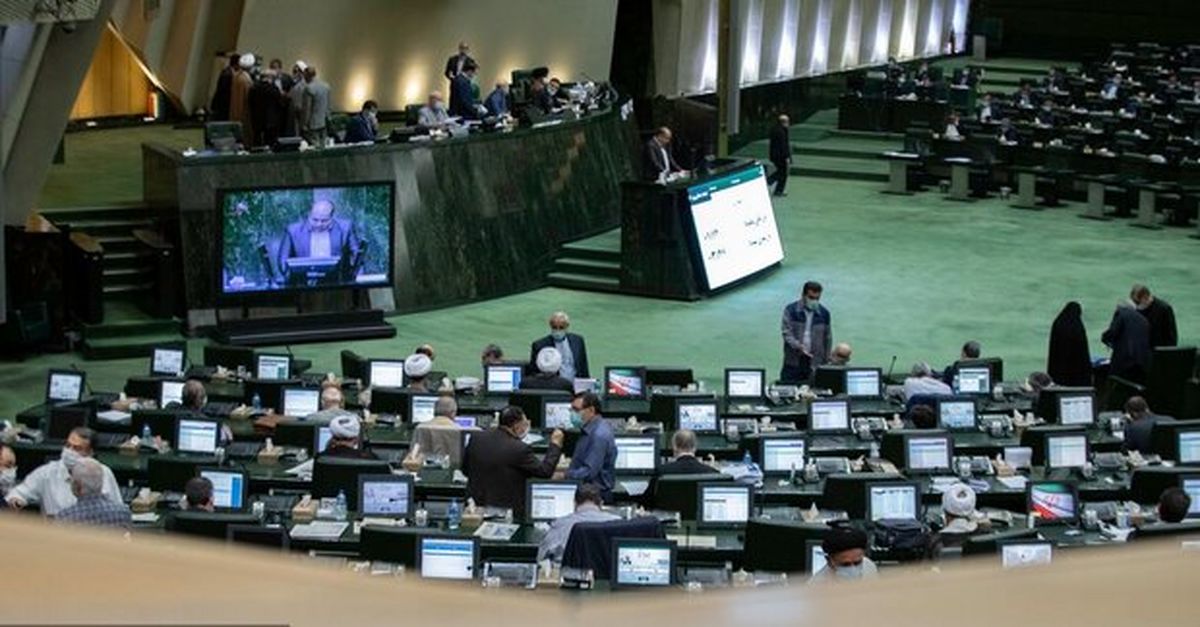 تشکل‌های دانشجویی مشهد خواستار تحقیق و تفحص از برجام شدند