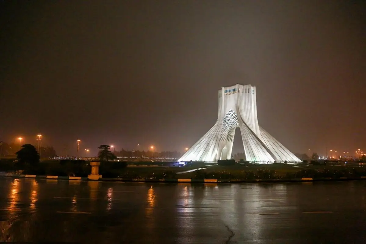 تهران از شنبه در وضعیت نارنجی کرونا؛ کدام مشاغل باز و وضعیت تردد چگونه است؟