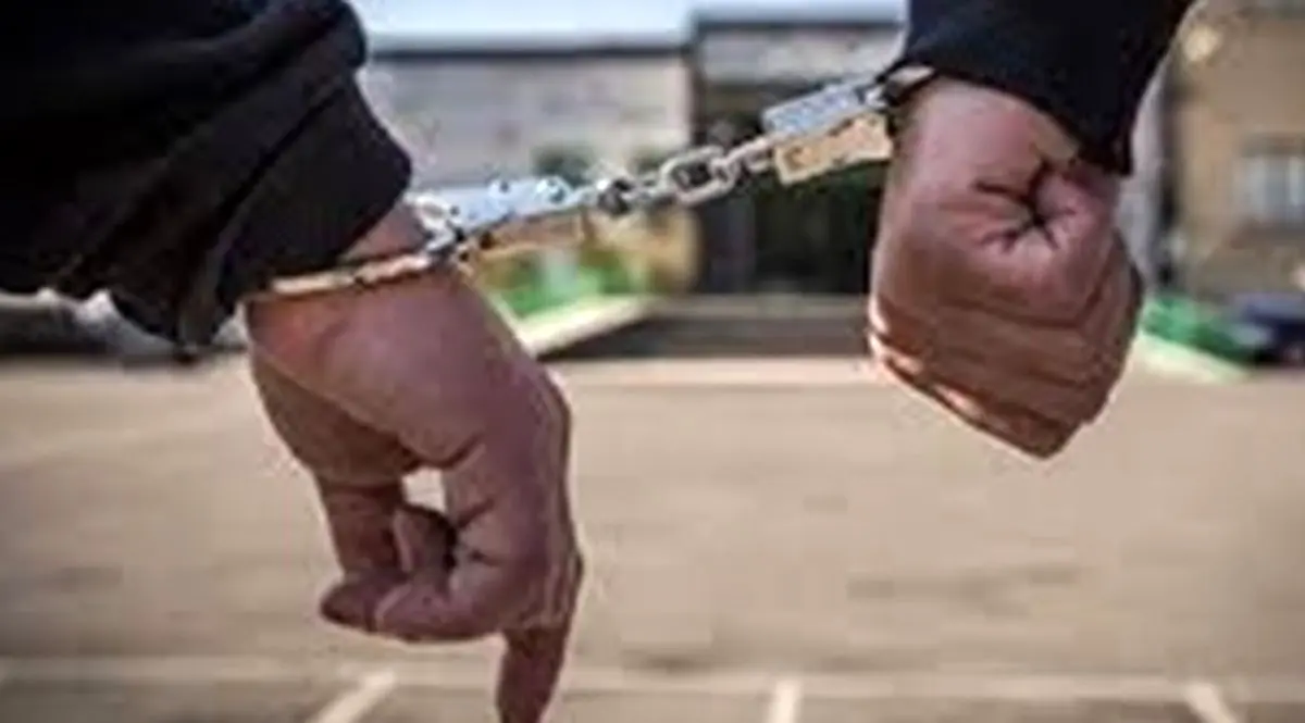 دستگیری دو نفر از اخلالگران نظام بانکی