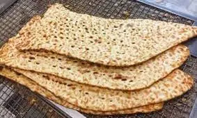 نان گران نمی شود/نباید خللی در توزیع و عرضه آرد ایجاد شود