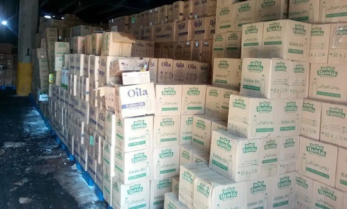 کشف ۱۰ تن روغن خوراکی احتکار شده در بندرعباس
