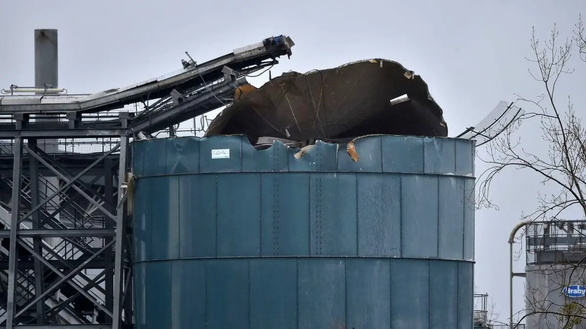 انفجار مهیب در انگلیس ۴ کشته برجای گذاشت