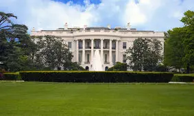 خرابه‌ای که به رئیس‌جمهور بعدی می‌رسد!