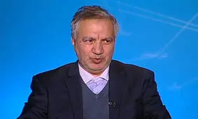 توصیه متفاوت عطاءالله مهاجرانی به محسن رضایی: از قدرت کناره‌گیری کن!