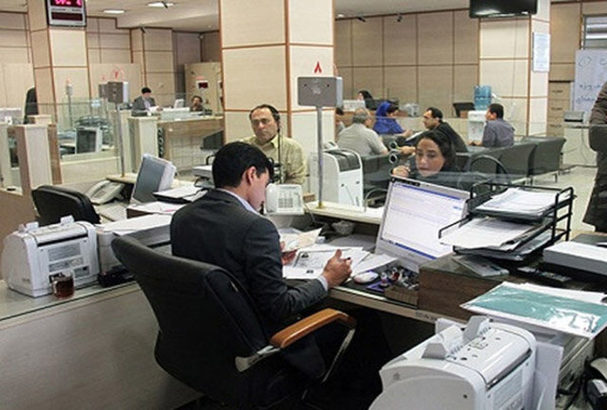 ساعت کار ادارات و بانک‌ها در اهواز اعلام شد