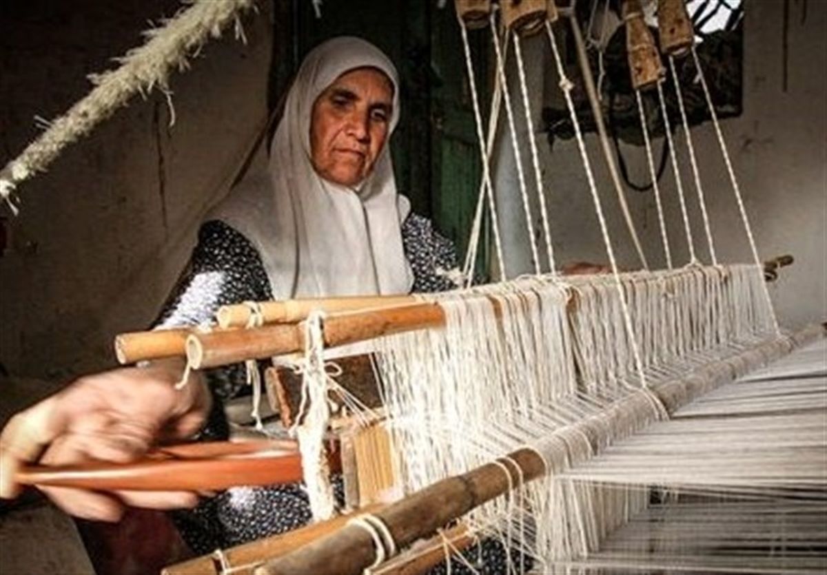 آمار هنرمندان صنایع دستی خراسان جنوبی به ۱۰ هزار نفر رسید