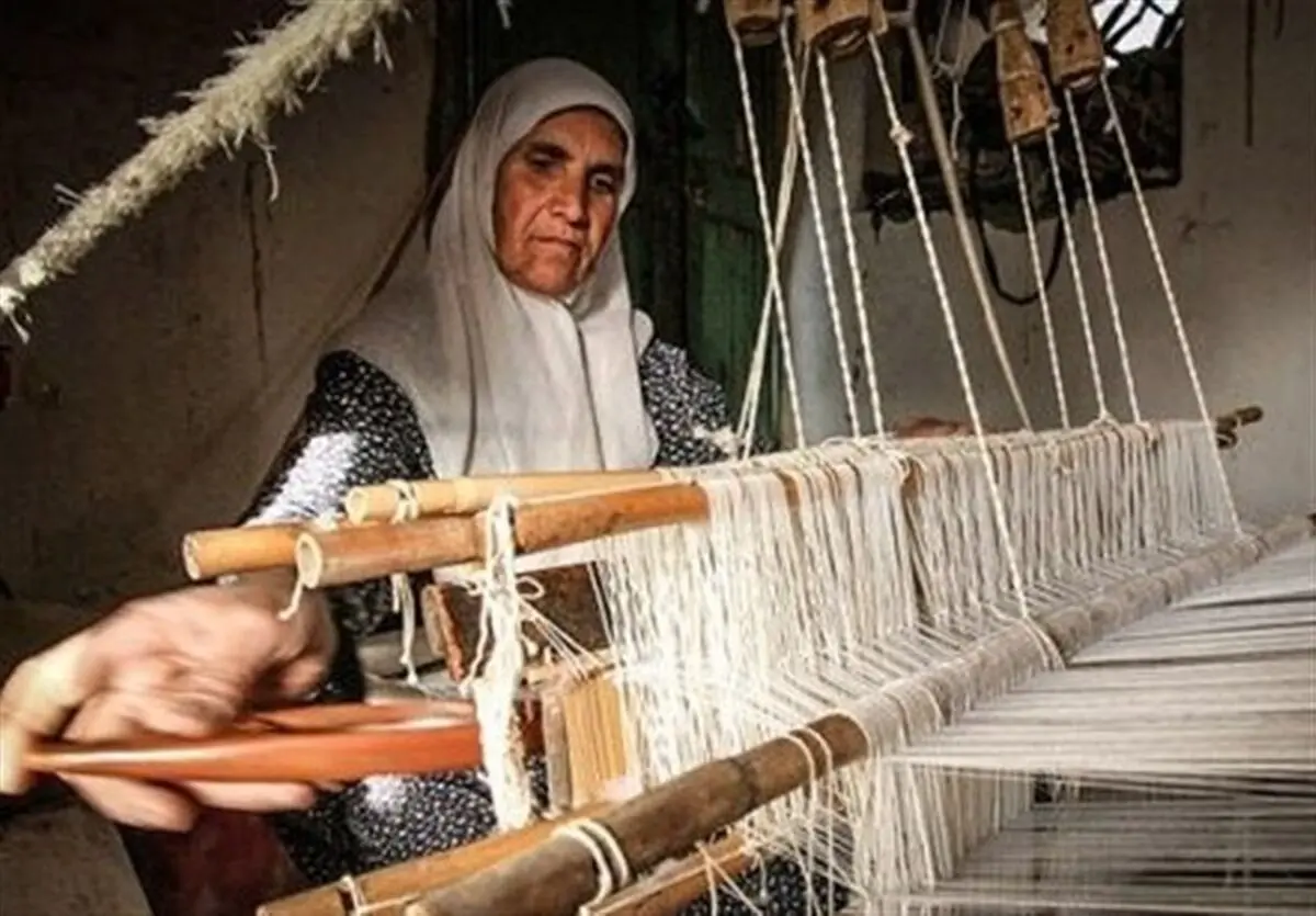 آمار هنرمندان صنایع دستی خراسان جنوبی به ۱۰ هزار نفر رسید