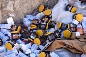 کشف ۱۱۰۰ قلم داروی تقلبی و تاریخ مصرف گذشته در ناصرخسرو