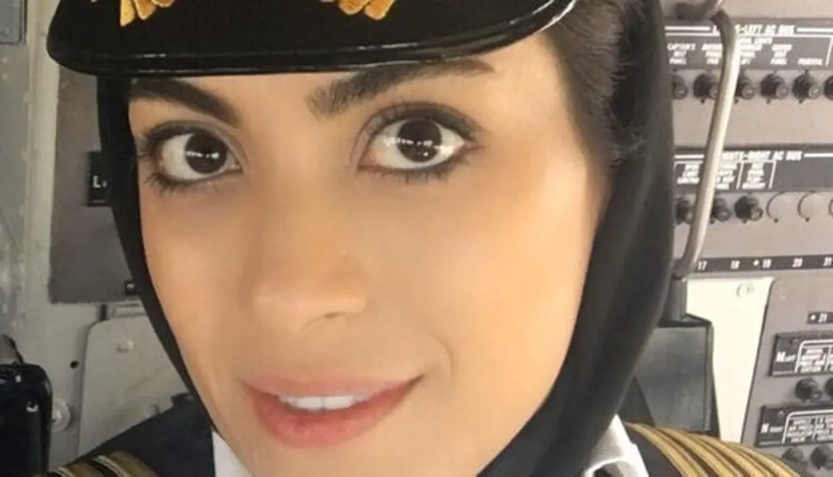 راه و رسم خلبان شدن از زبان بانوی خلبان/ ما زیباترین دفتر کار دنیا را داریم