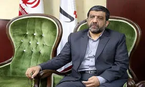 انتقاد ضرغامی از اصولگرایان: پوست خربزه زیر پای بچه‌های انقلاب انداخته‌اید