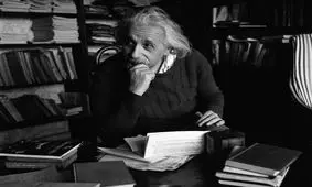 شناسایی چیزی که اینشتین فکرش را نمی‌کرد!