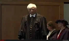 اهدای دکترای افتخاری ادبیات به بهرام بیضایی از سوی دانشگاه سنت اندروز اسکاتلند