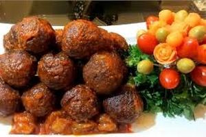 تهیه کوفته انار و گردوی مخصوص شب یلدا